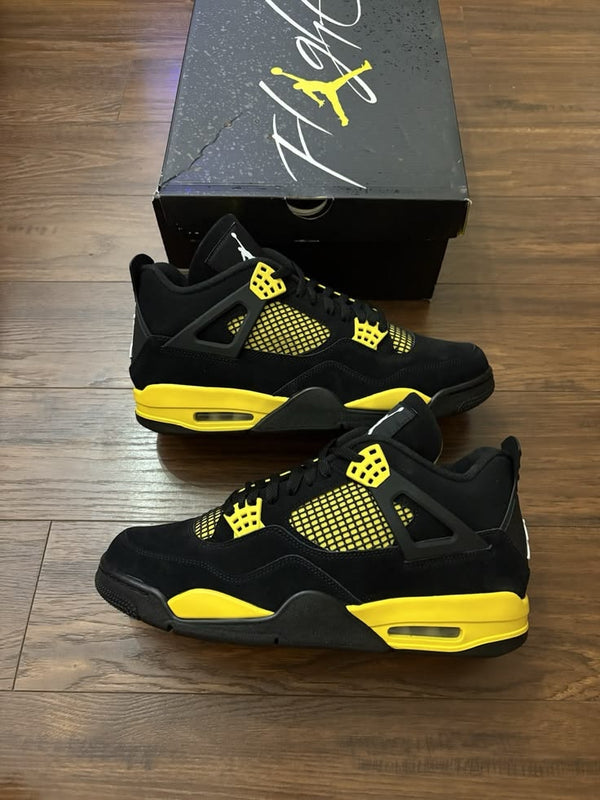 Jordan 4 thunder
