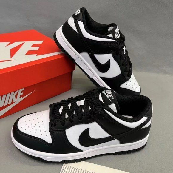 Nike dunk low retro
